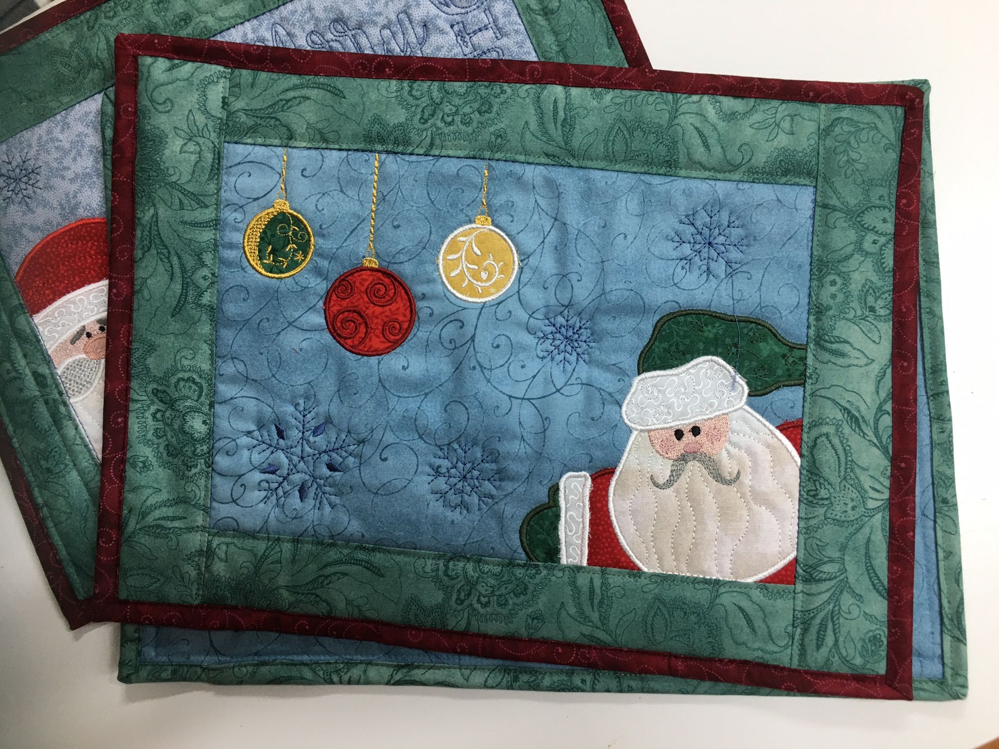 Santa  Applique Placemats-8