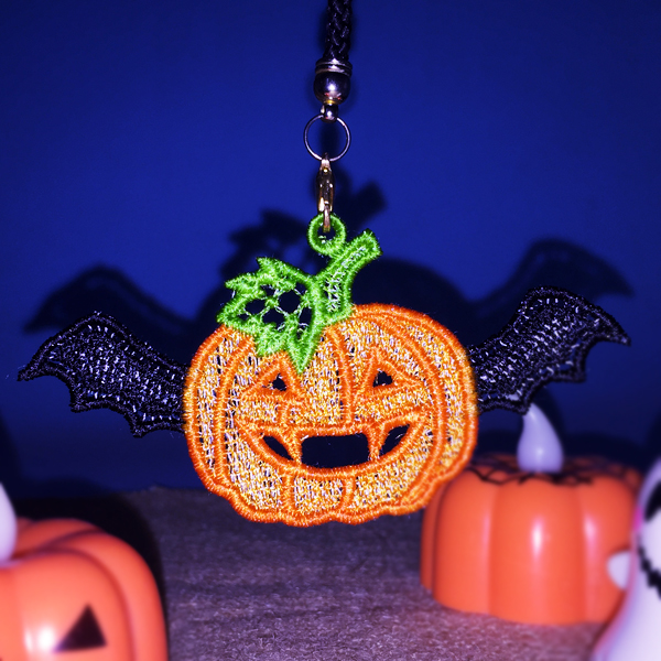 FSL Halloween Ornaments 5-5