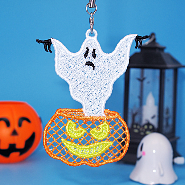 FSL Halloween Ornaments 8-6