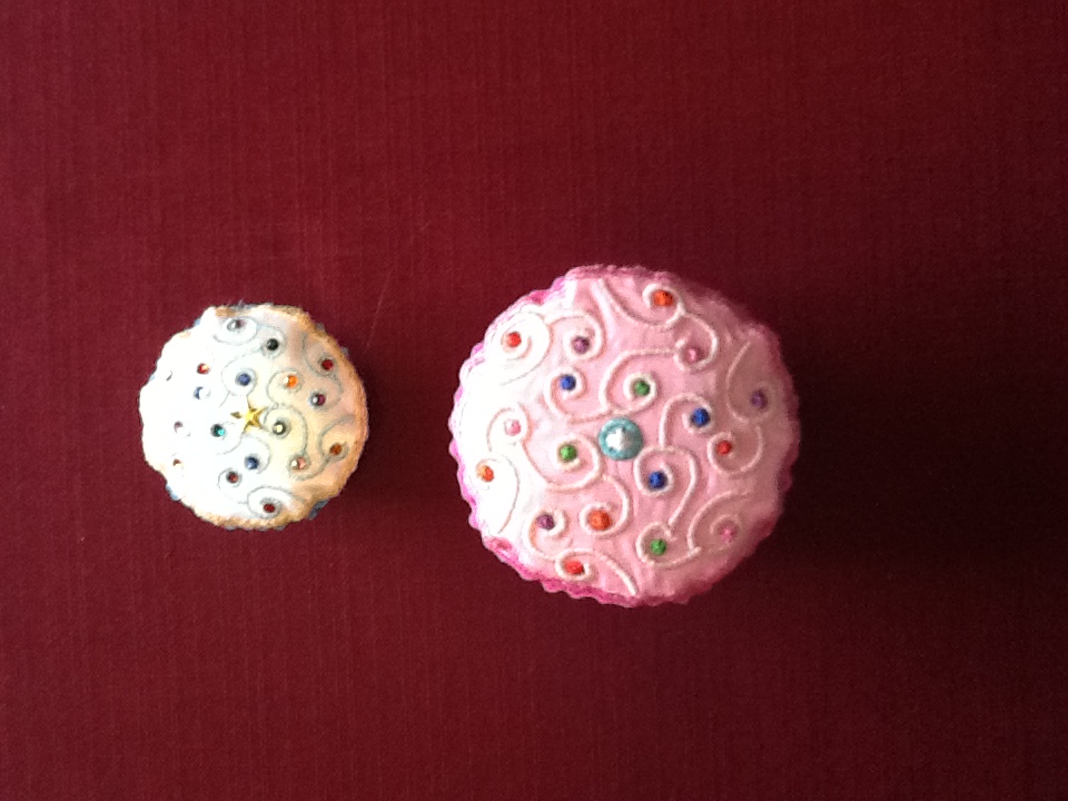 Cupcake, Pincushion