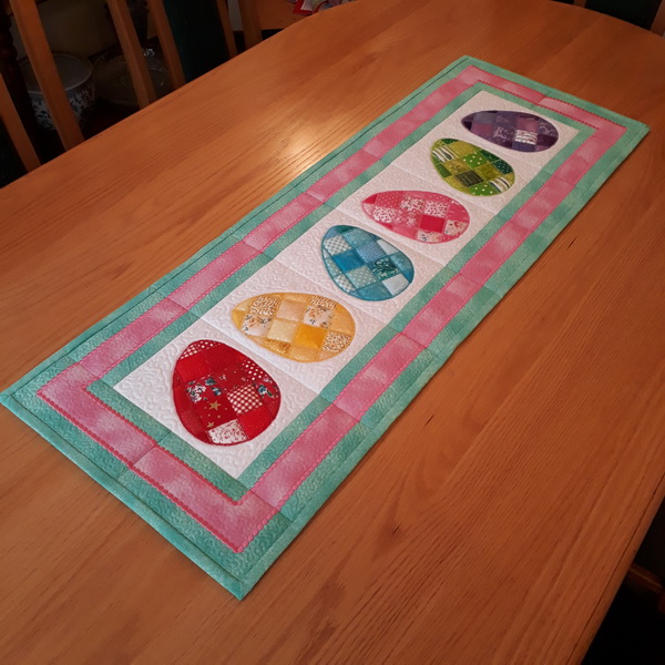 Quilted Easter Table Runner-4