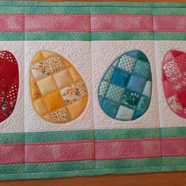 Quilted Easter Table Runner-5