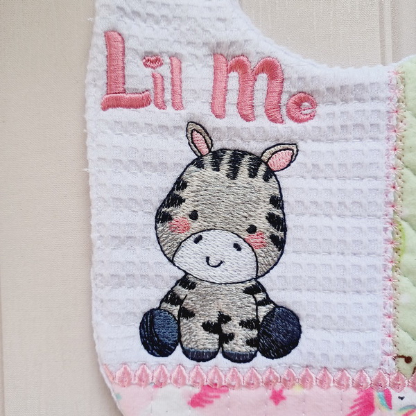 ITH Quilted Baby Animal Bibs-11