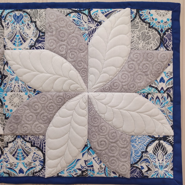 Drunkards Path Quilted Poinsettia Block-5