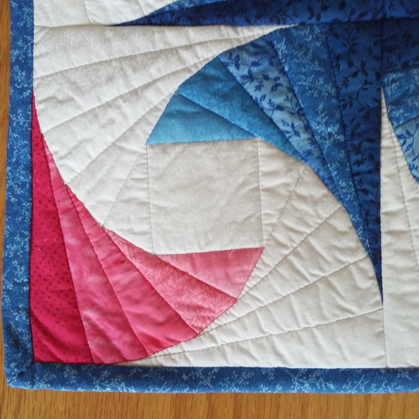 IHQ Flower Burst Quilt-6