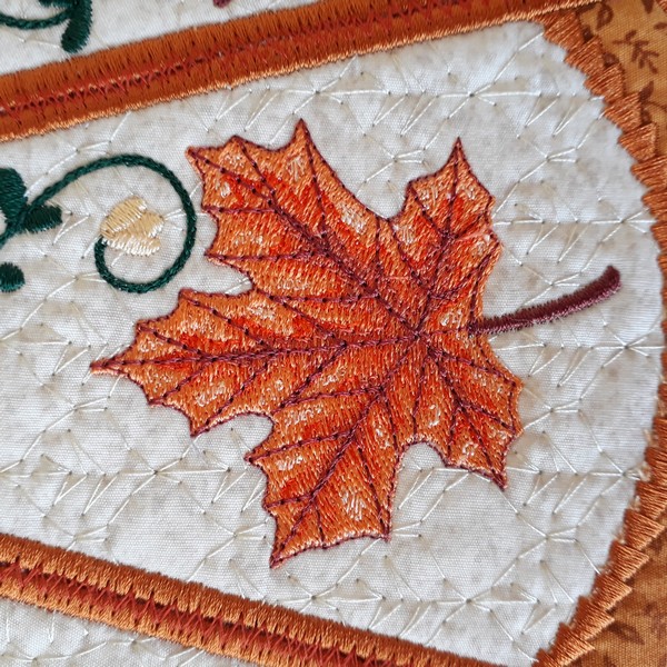 Comfy Fall Table Topper-9