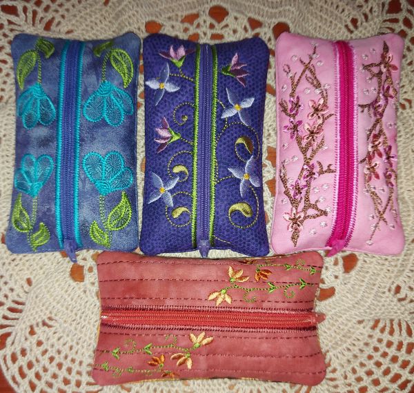 ITH Floral Pocket Tissue Holders-3