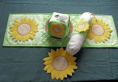 LARGE SUNFLOWER APPLIQUE -3