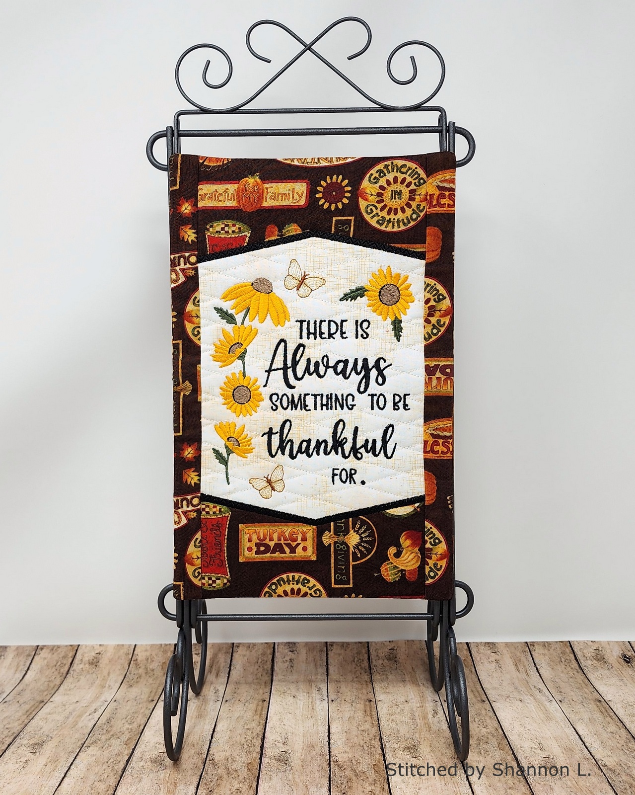 Always Thankful Mini Quilt-5