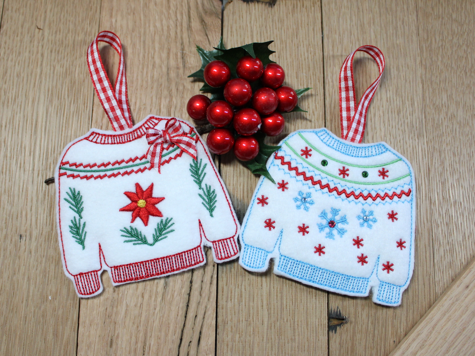 Sweater Ornaments or Gift Card Holders-6