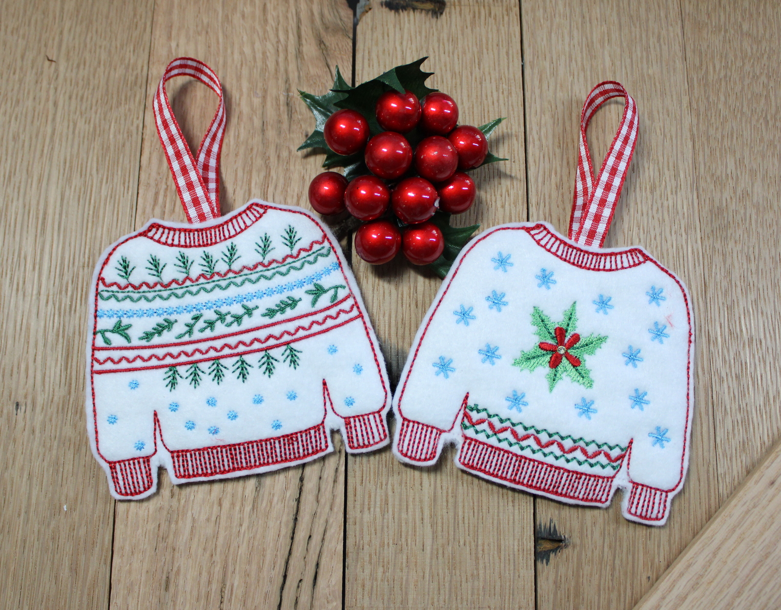 Sweater Ornaments or Gift Card Holders-7