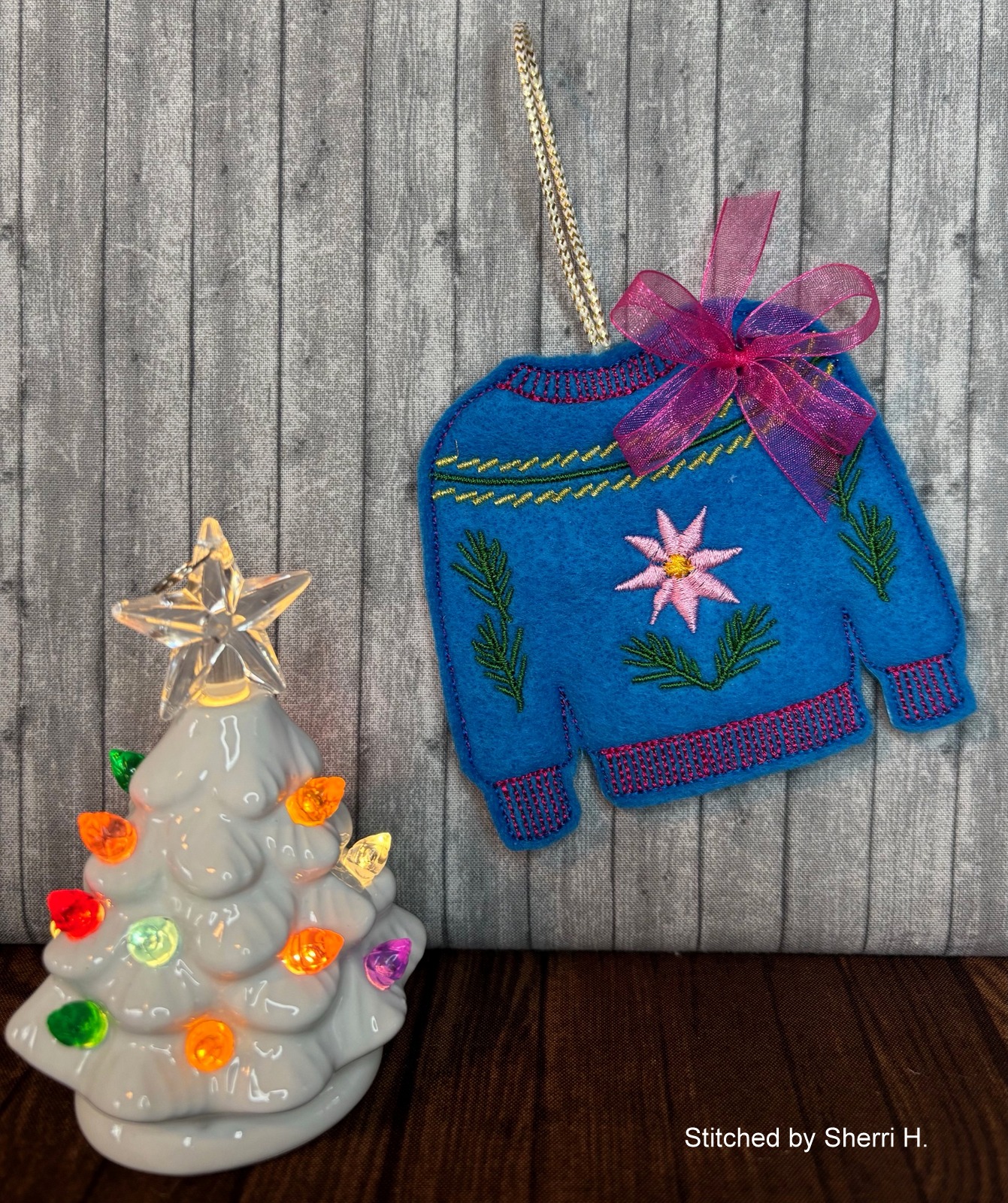 Sweater Ornaments or Gift Card Holders-10