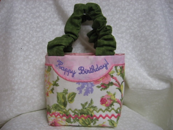 Happy Birthday Gift Bag For Girl-9