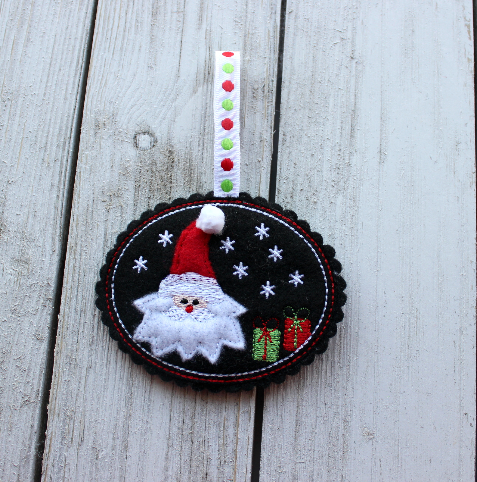 Applique Felt Ornaments-9