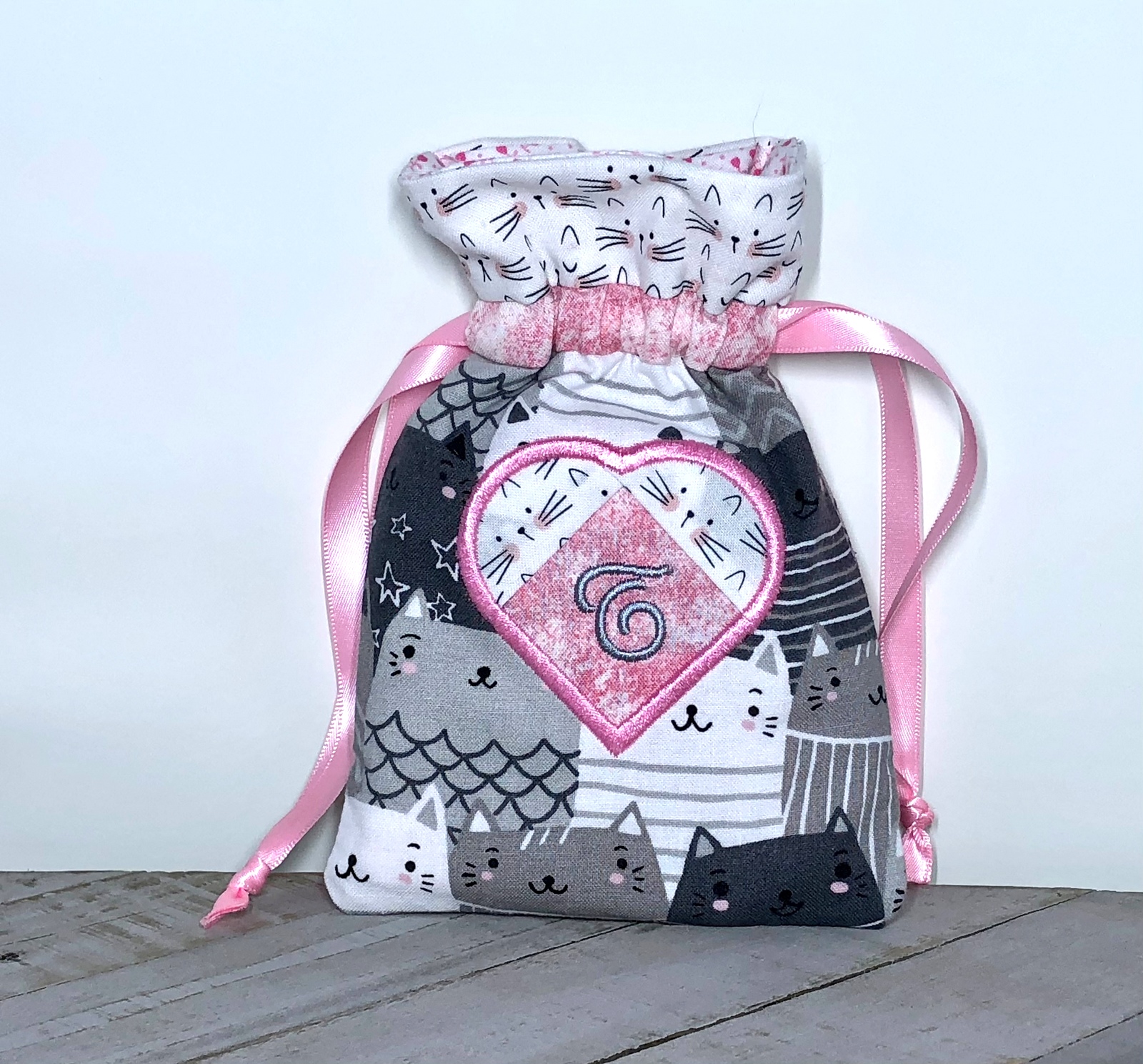 Heart Drawstring Bag-10