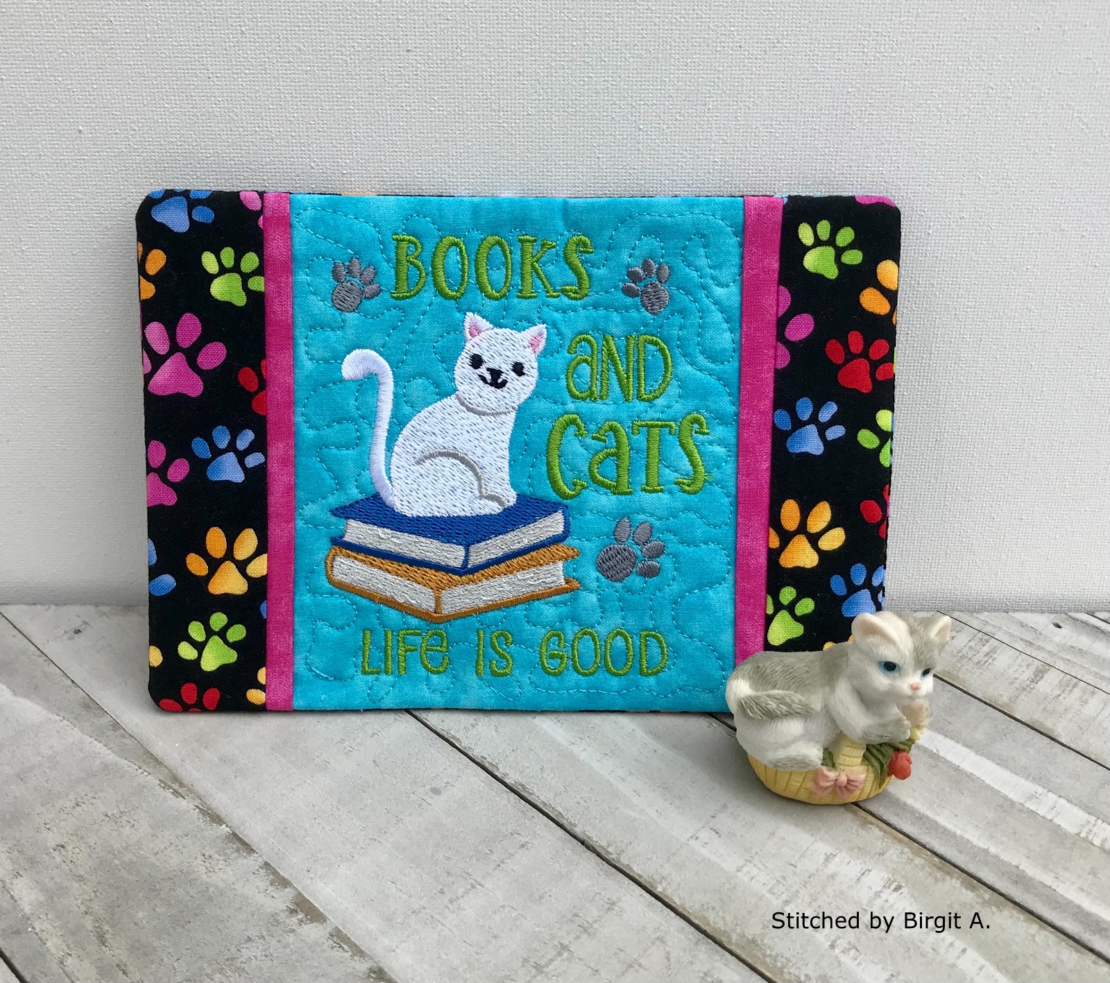 Books and Cats Mug Rug-7