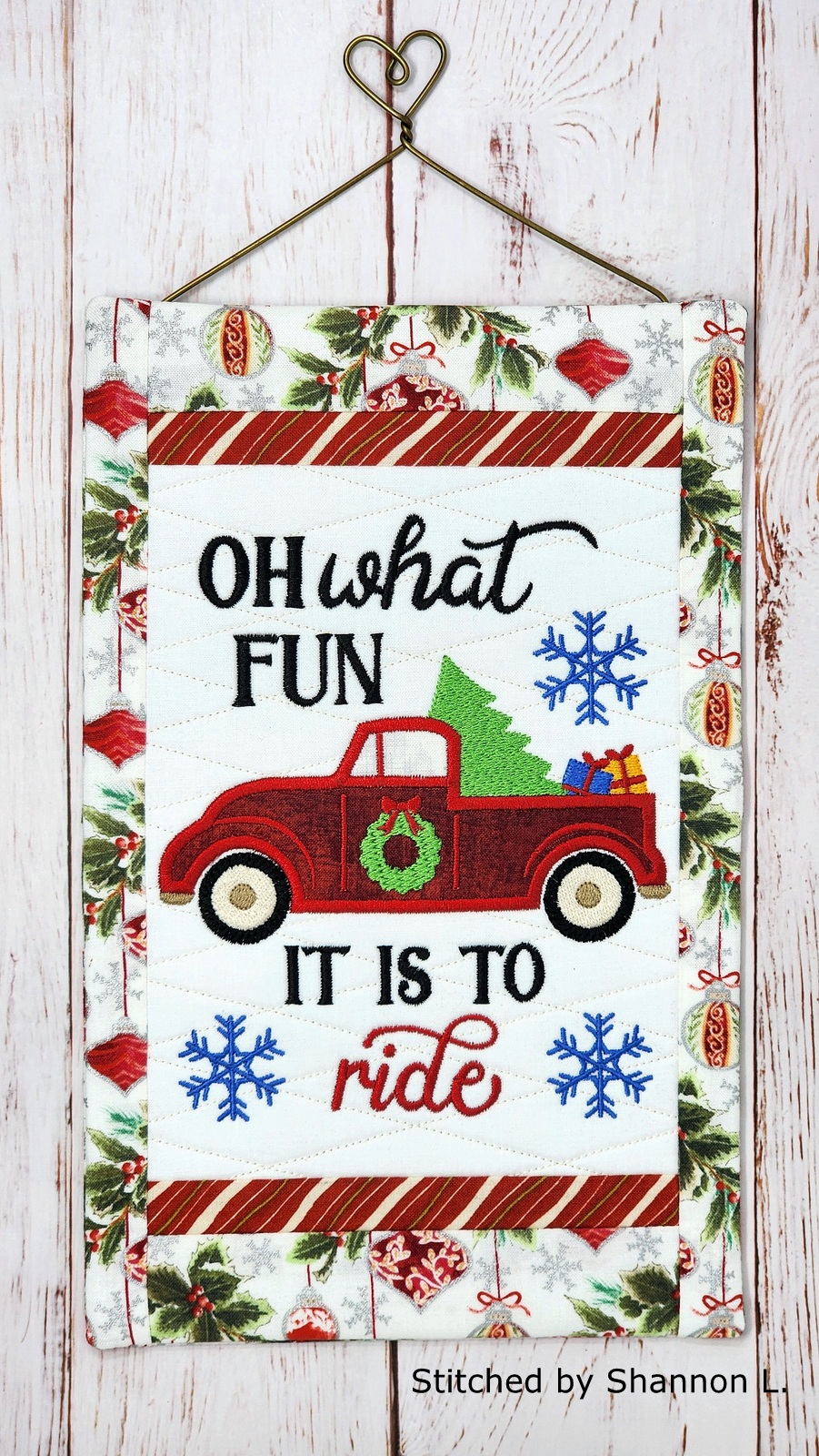 Christmas Truck Mini Quilt (7x11)-4