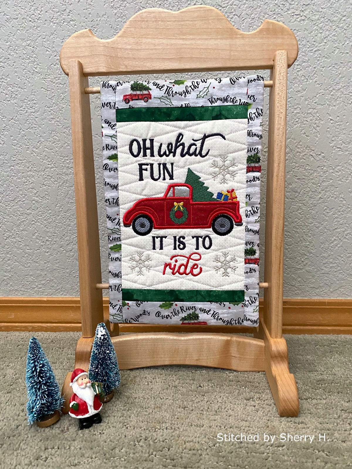 Christmas Truck Mini Quilt (7x11)-6