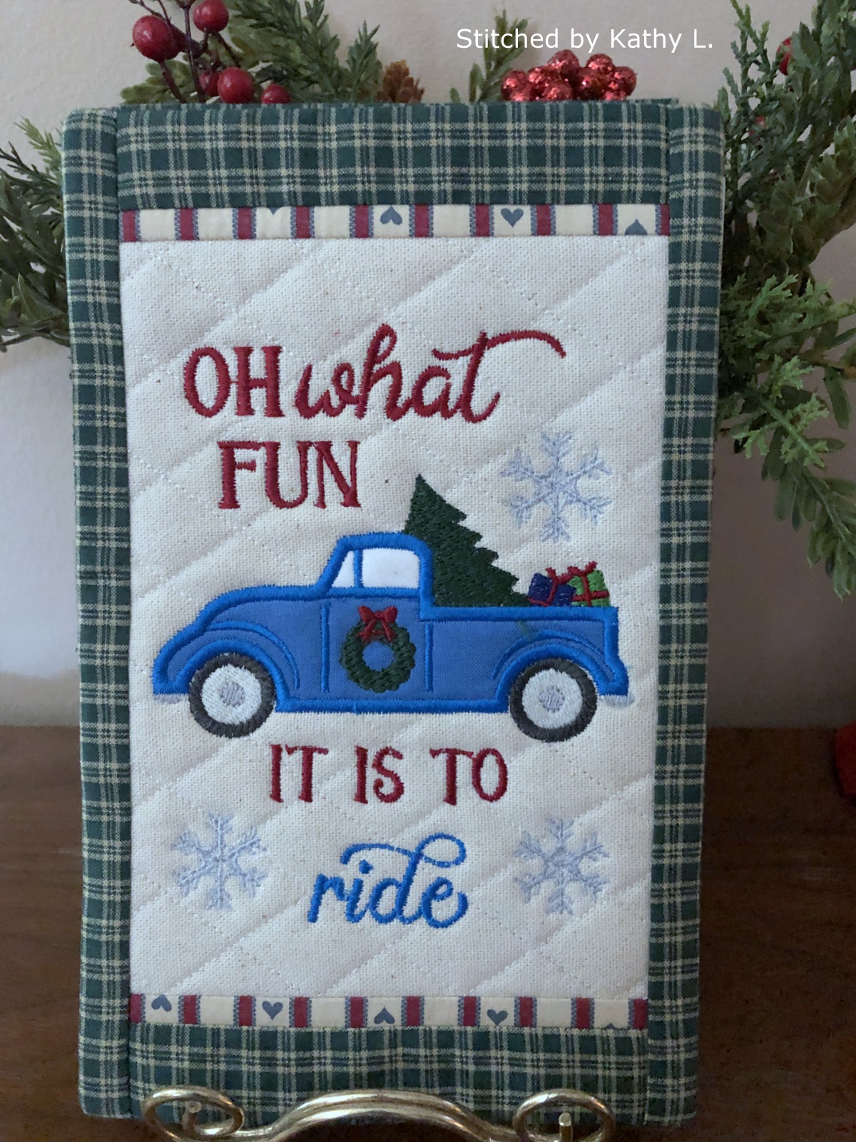 Christmas Truck Mini Quilt (6x10)-5