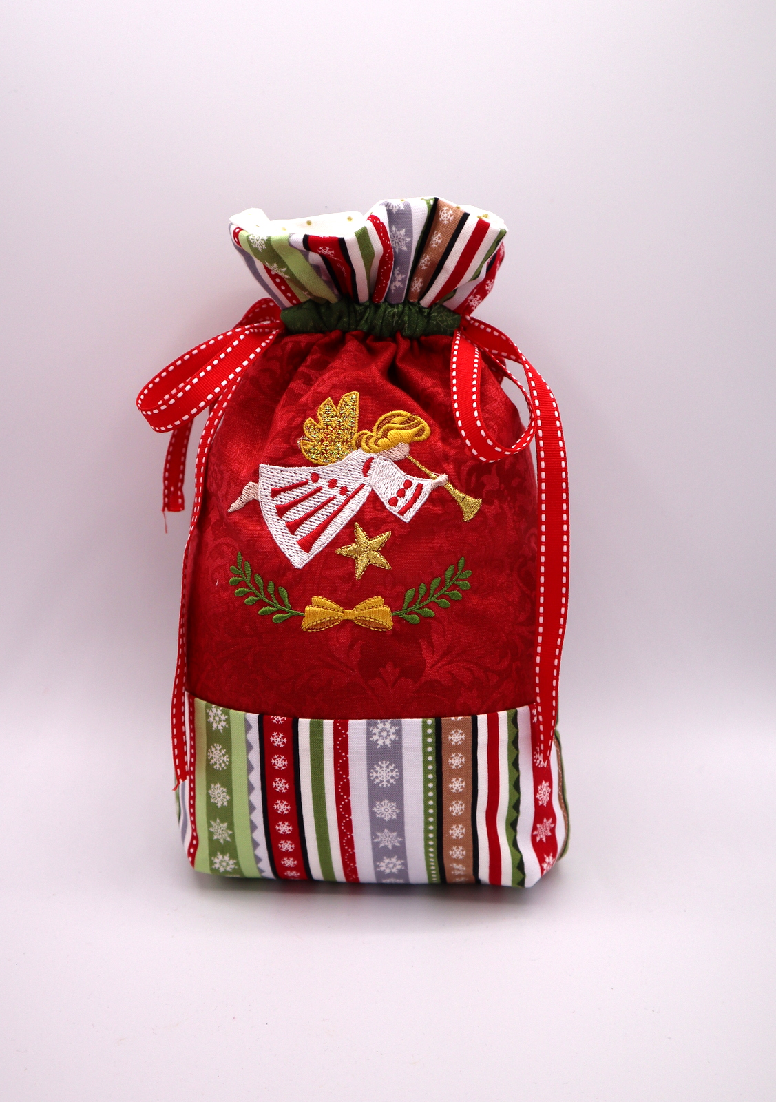 Christmas Drawstring Bags (8x12) | OregonPatchWorks